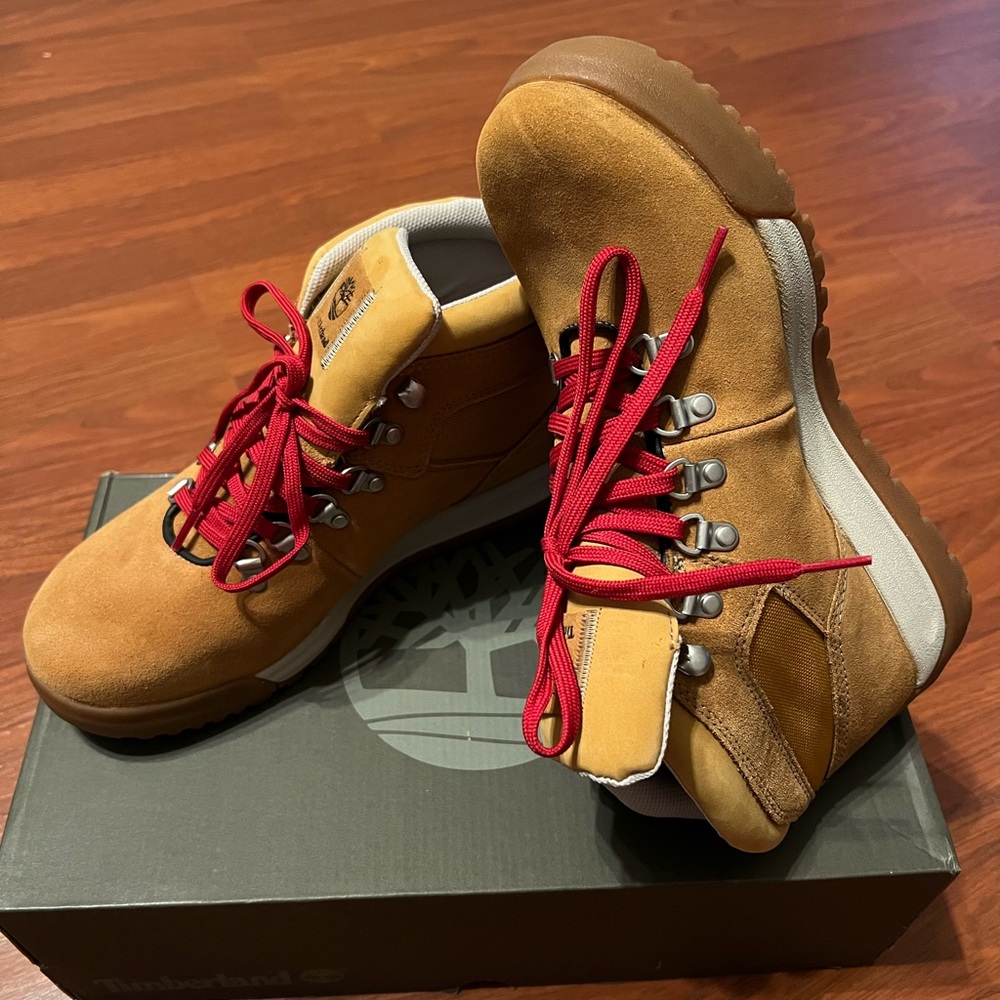 NEW Timberland for J. Crew JT Scramble Mid Hiking Boot Size 9.5